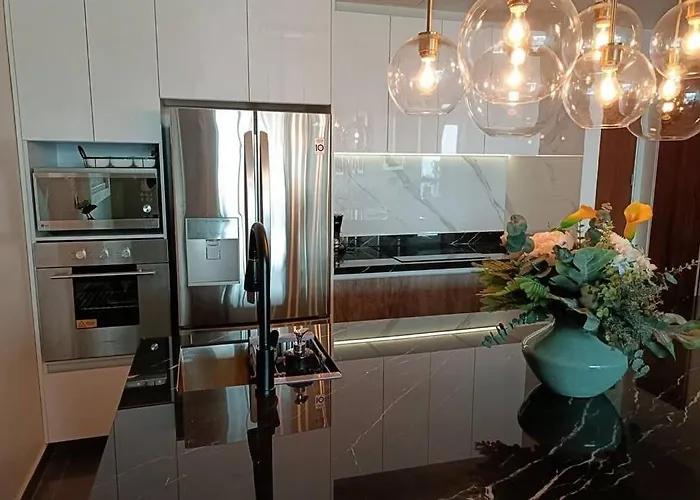 Luxury Apartement With Incredible Amenities Apartment